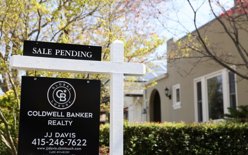 pending home sales growth