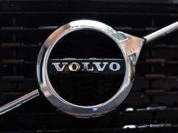 Volvo shares market reaction