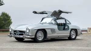 Restoring a $100 Million Gullwing Mercedes-Benz's Pinnacle Project