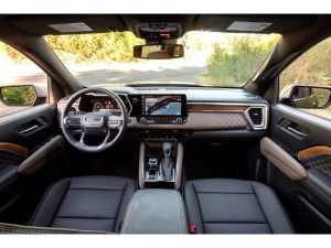 2023 GMC Canyon Interior Ambiance