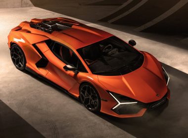 Lamborghini Revuelto 2024