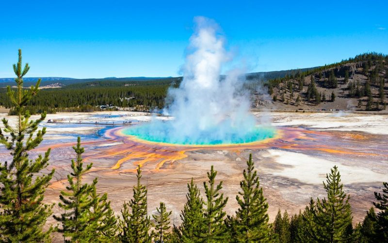 Yellowstone and Grand Teton A Family's Adventure Guide