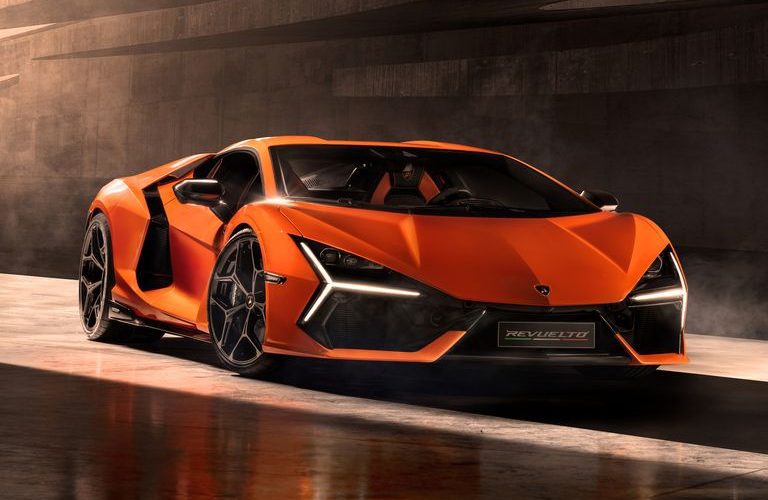 2024 Lamborghini Revuelto