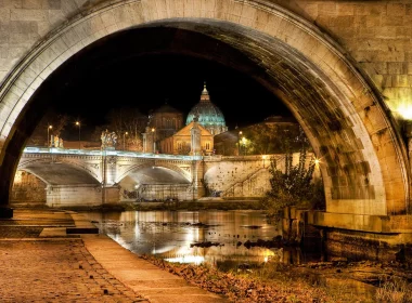 night tours of rome