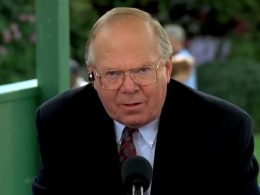 Mic Drop at the Masters: Verne Lundquist Says Farewell