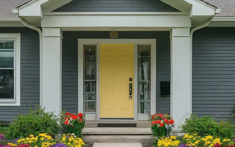 Sell Now or Spruce Up? Maximizing Your Home Sale Audience