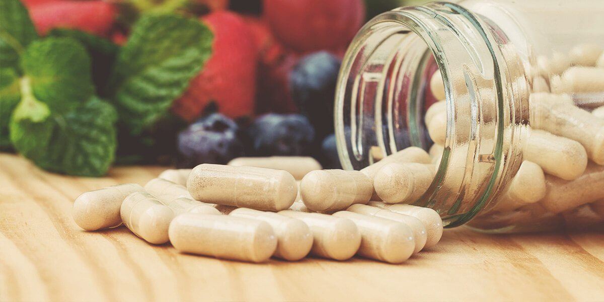 Exploring the Pros and Cons of Food Supplements