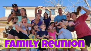 Plan a Family Reunion Everyone Will Enjoy