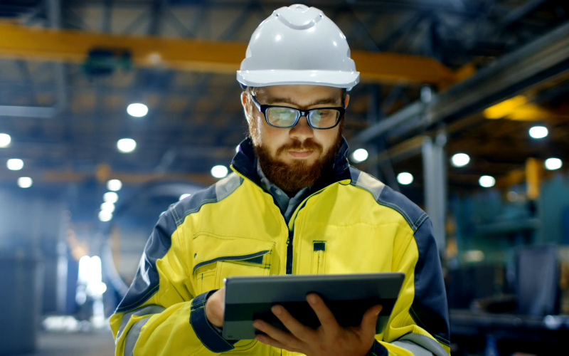 How Digital Tools Are Revolutionizing Heavy Equipment Upkeep