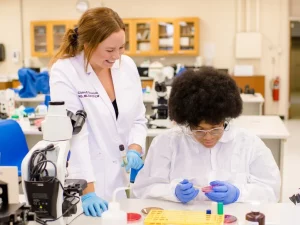 Guide-to-Science-Lab-Technology-Careers