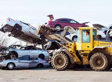 Old Car Removal in Sydney: To Dispose of Your Vehicle