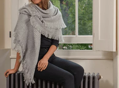 Lightweight and Warm Shawls for Women – Style Meets Comfort