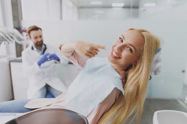 emergency dentist in Burnley