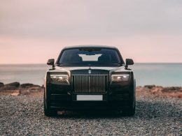 Rolls-Royce Chauffeur Hire