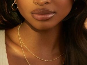elegant gold necklaces