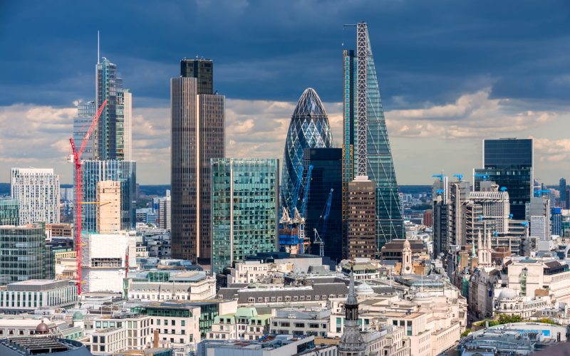 London Design and Build Projects Finish on Time