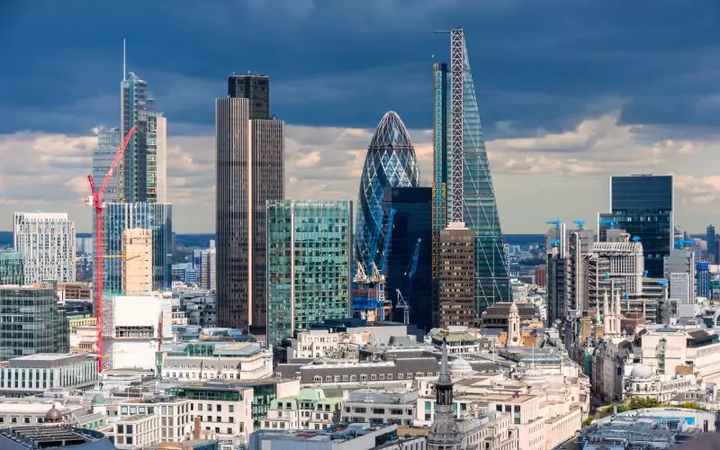 London Design and Build Projects Finish on Time