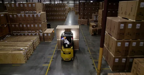 FTZ warehousing