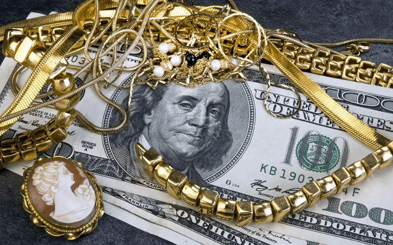 Safest Way to Sell Gold and Jewelry at Pawn Shops