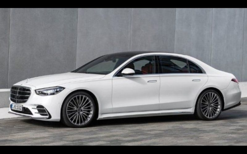 Rent Mercedes S Class in Lucknow
