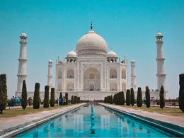 India Travel with Cultural fascination and the Taj Mahal