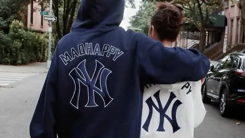 Madhappy hoodie