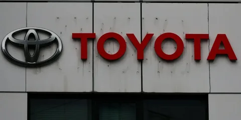 Toyota of Hollywood