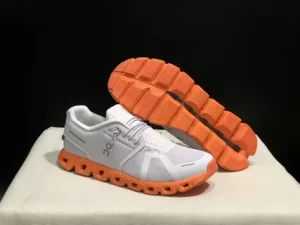 Oncloud Sneakers