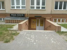 MIDAS TOUCH SPA AND SALON