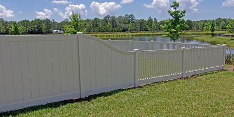 Vinyl Fence Toronto